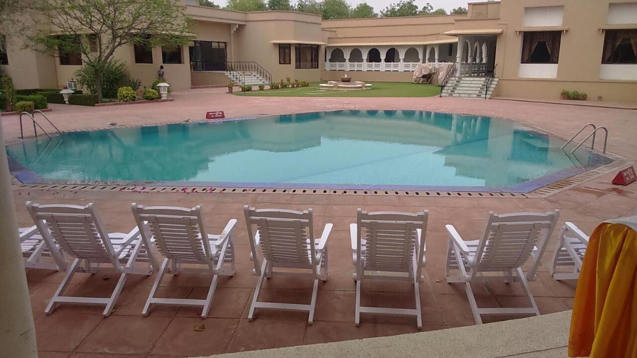 Heritage Resort Bikaner Esterno foto